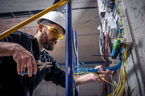 Best Electrician Near Me  in Ravenswood, WV