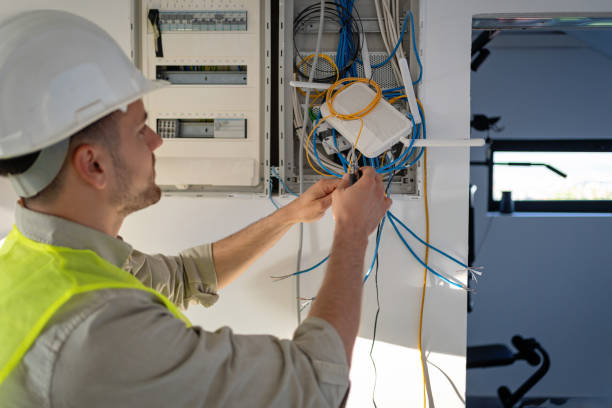 Best Local Electrician Companies  in Ravenswood, WV